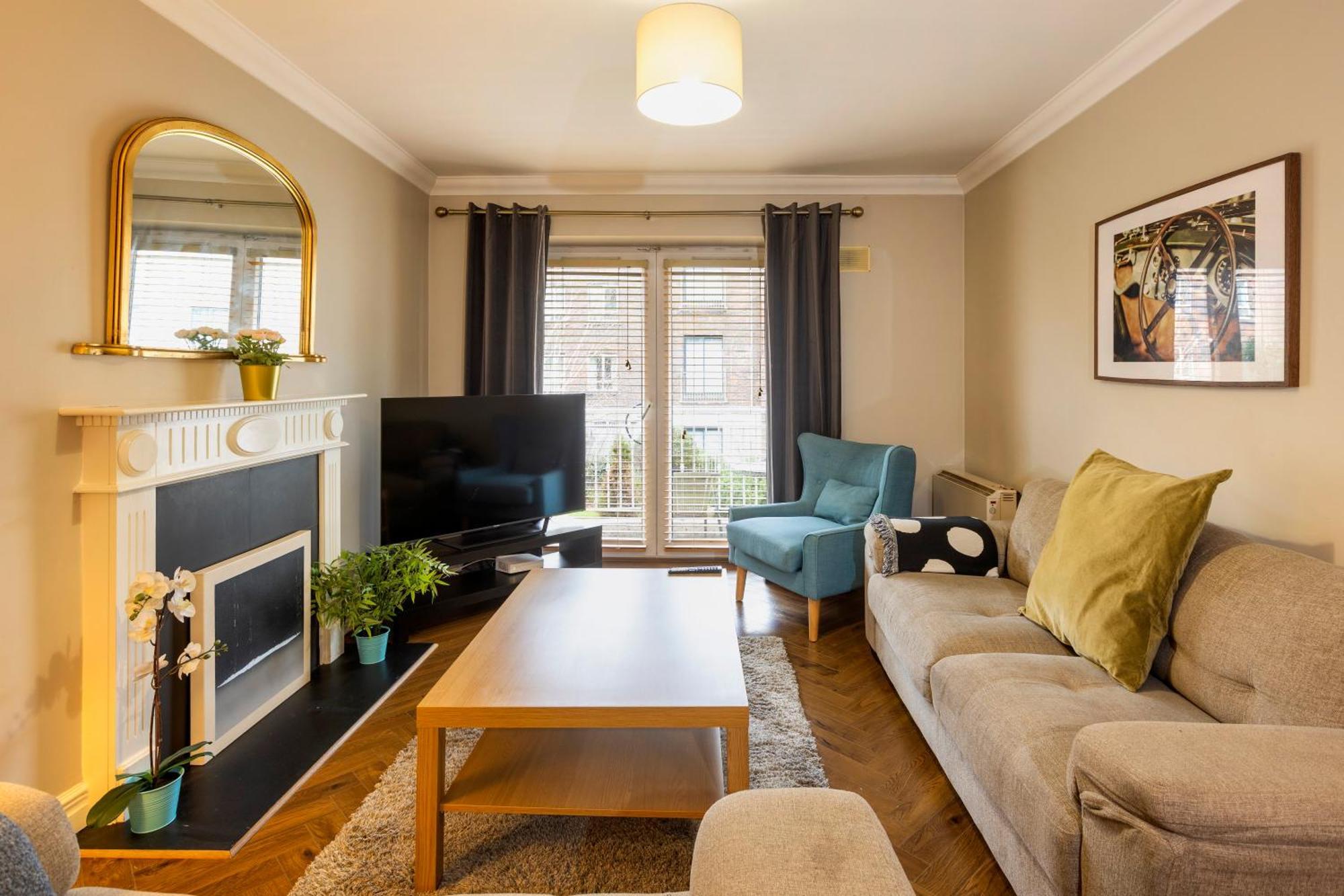 Apartment The Picasso - Trendy 2 Bd Ap- 4 - Super Fast Wifi *